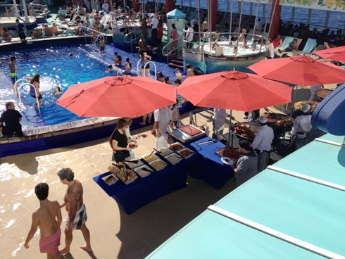 Tropical Weather On Christmas Day onboard the Norwegian Gem